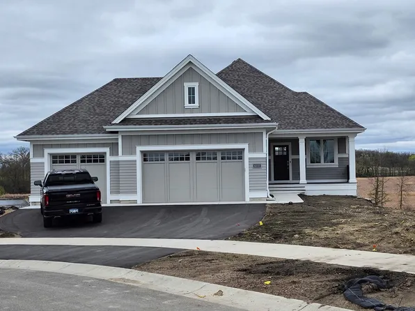 6035 Shoreview Pointe, Victoria, MN 55318