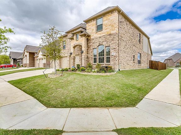 3rd image of 7217 Hampton Ct
