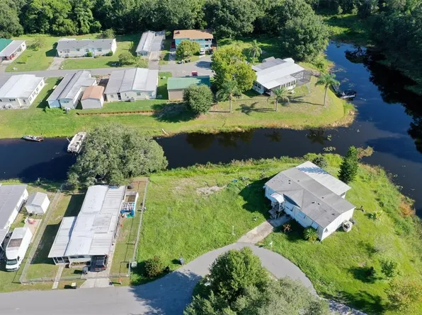 371 Caloosa Ct #43, Lake Wales, FL 33859