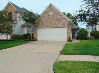 2034 Ridge Wood Ln, Sugar Land, TX 77479