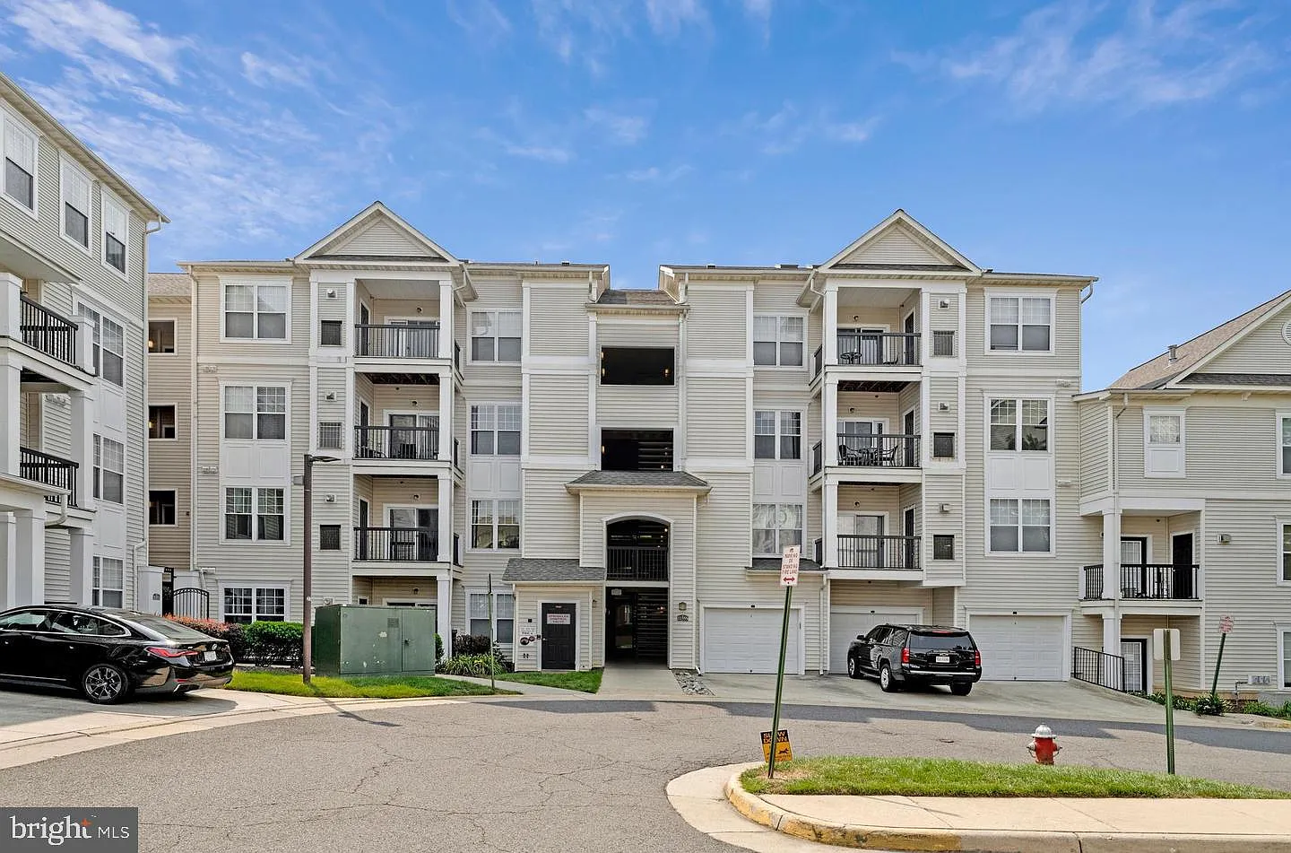 Fairfax Ridge Condo — Photo 2
