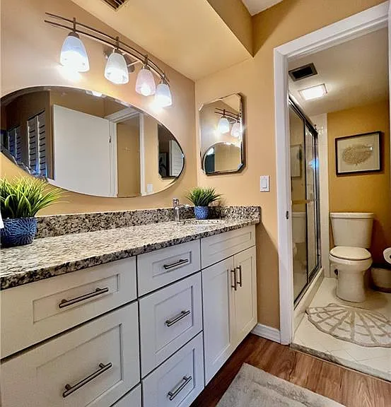 256 Palm Dr #6 — Photo 9