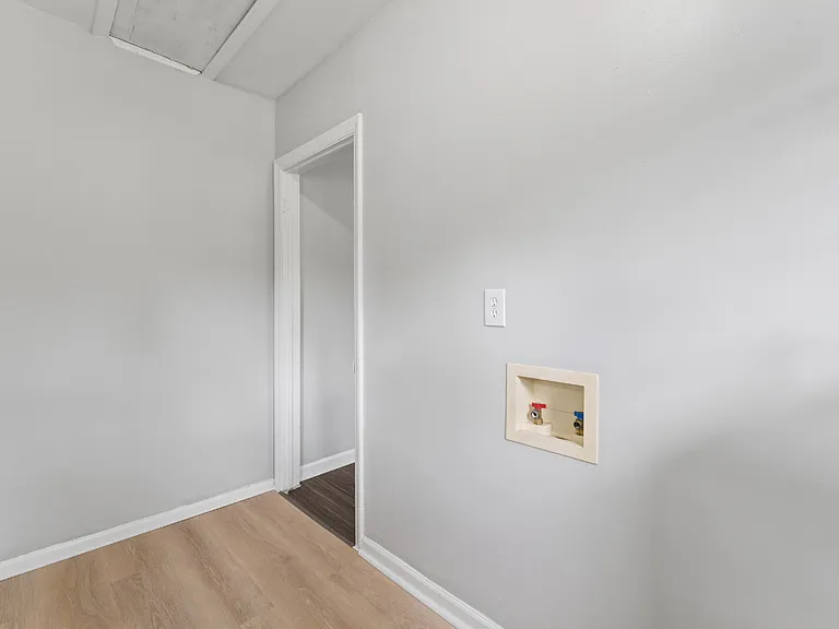 7036 Willow Ave — Photo 19