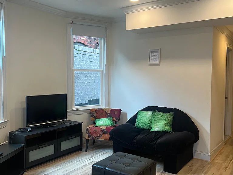 Level 2
Living area