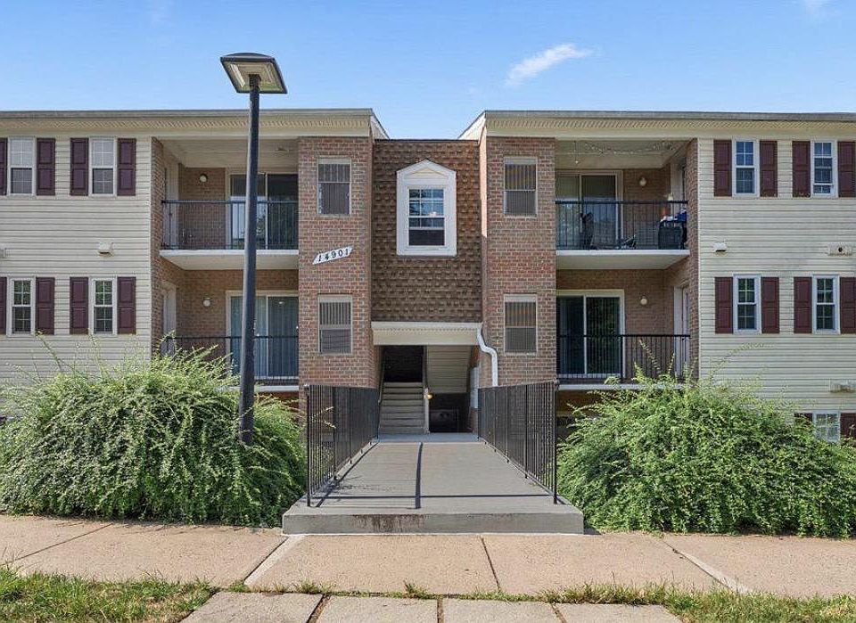 1st image of 14901 Rydell Rd APT 101