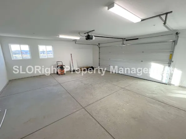 948 Bennett Way, Templeton, CA 93465