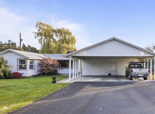 207 N Canyon Rd, Yakima, WA 98901