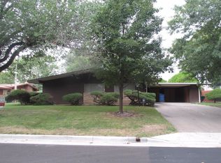 204 S Wilshire Blvd, Coffeyville, KS 67337