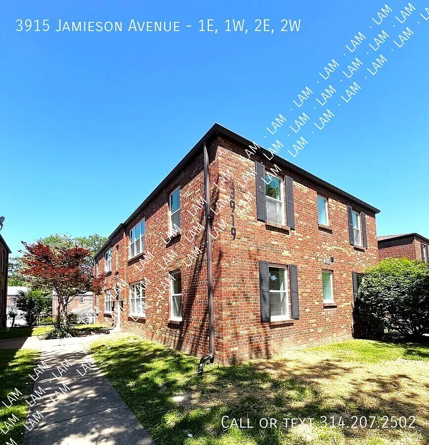 2 Bed 1 Bath Fully Renovated Apartments Available — Photo 1