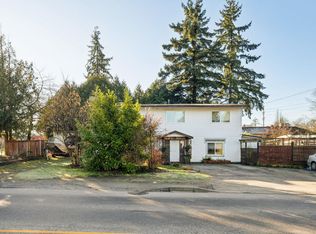 22680 Brown Ave, Maple Ridge, BC V2X 3R5