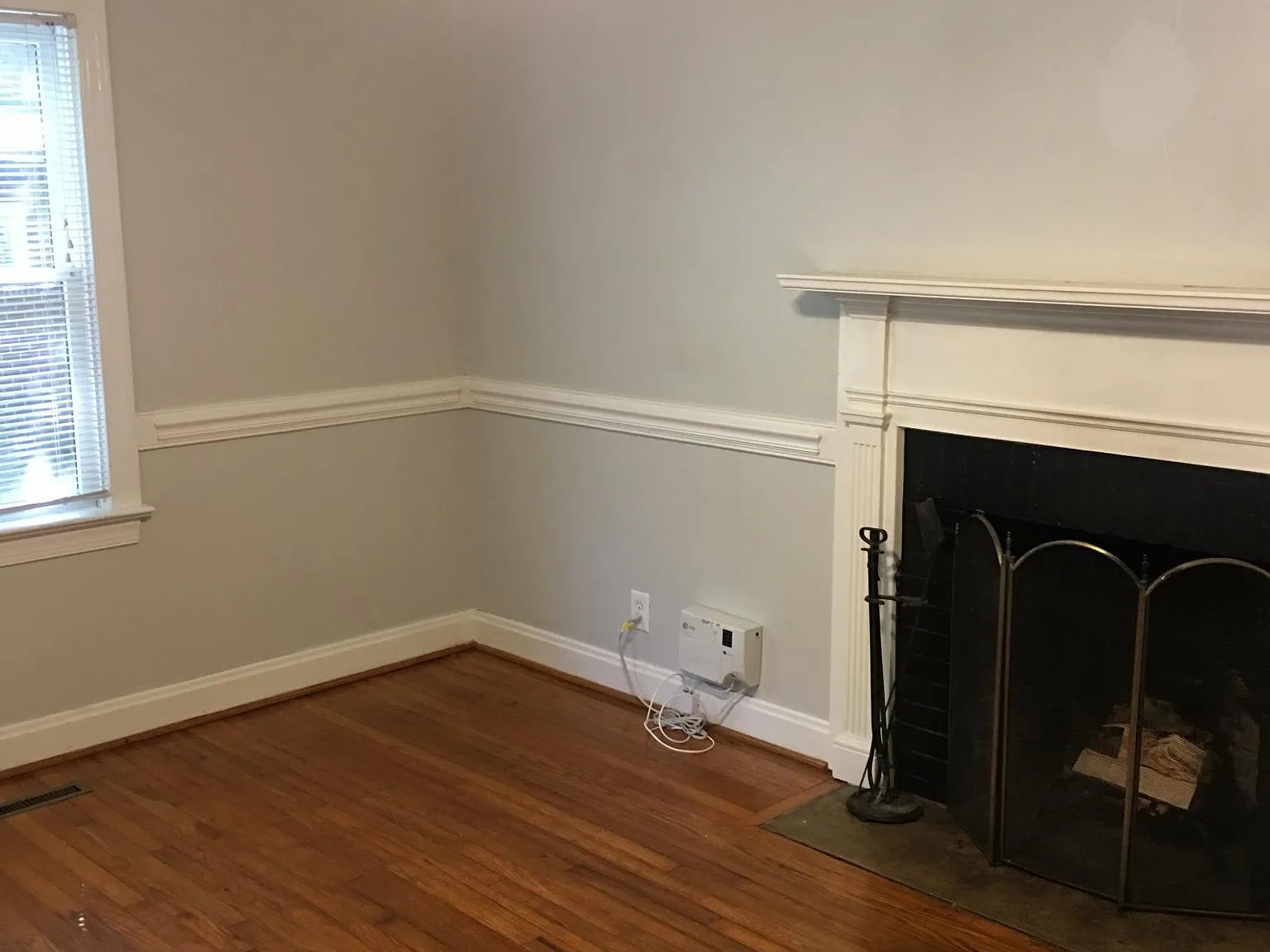2 bed, 1000 sqft, $2,835 — Photo 2