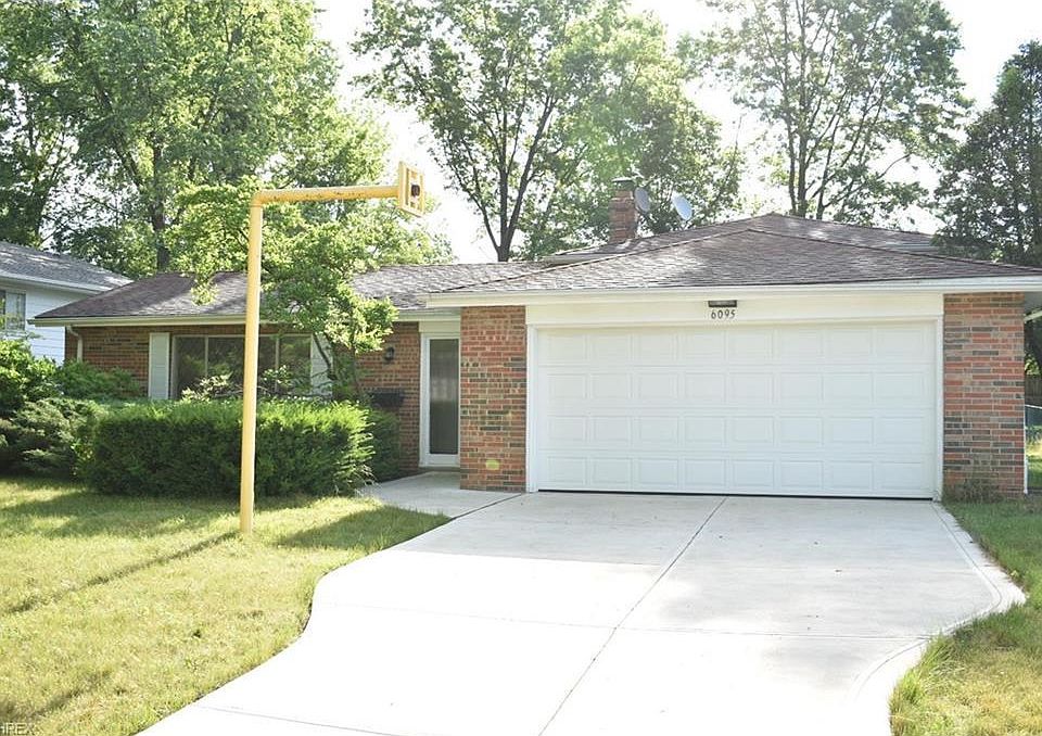 1st image of 6095 Sherwood Dr