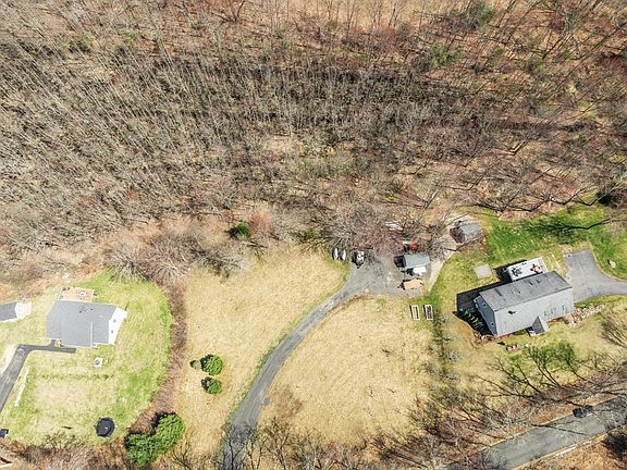 2nd image of 32 Town Farm Rd