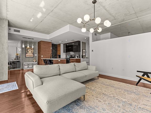 5th image of 90 Rue Prince #503