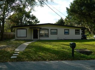 944 Kensington Dr, Orlando, FL 32808