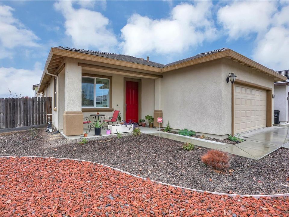 1st image of 9401 Blue Mountain Way