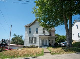 166 Pennsylvania Ave, Rochester, PA 15074