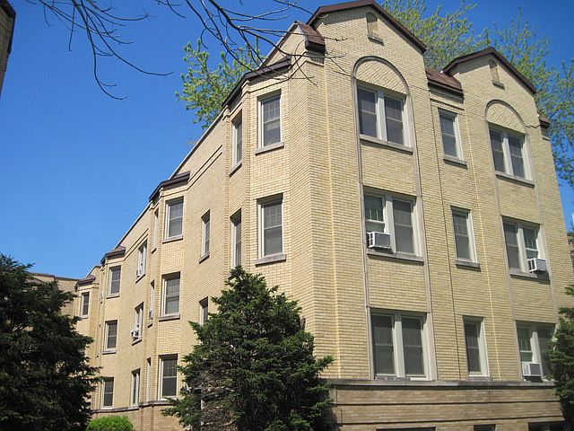 1st image of 419 Wisconsin Ave APT 1E