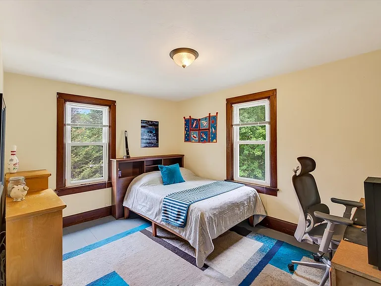 4934 Paul Ave — Photo 15
