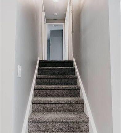 5th image of 8039 Capri Cir