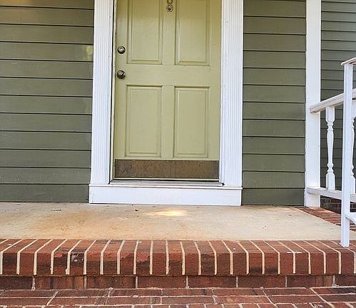 2nd image of 8 Brynhurst Ct