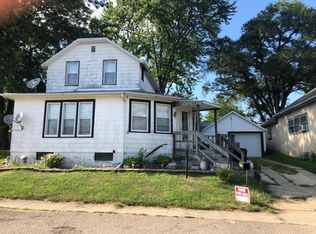 514 E 3rd St, Spring Valley, IL 61362