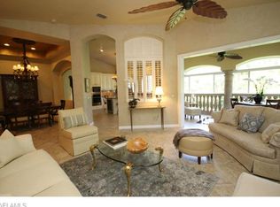 665 Via Mezner APT 203, Naples, FL 34108