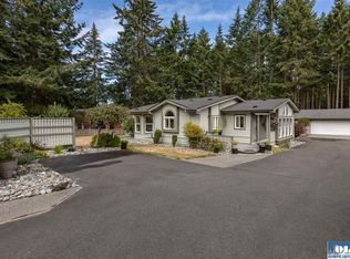2721 W 18th St, Port Angeles, WA 98363