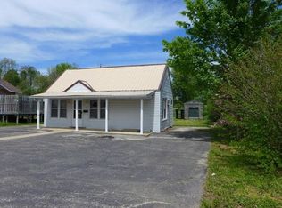 214 E College Ave, Fredericktown, MO 63645