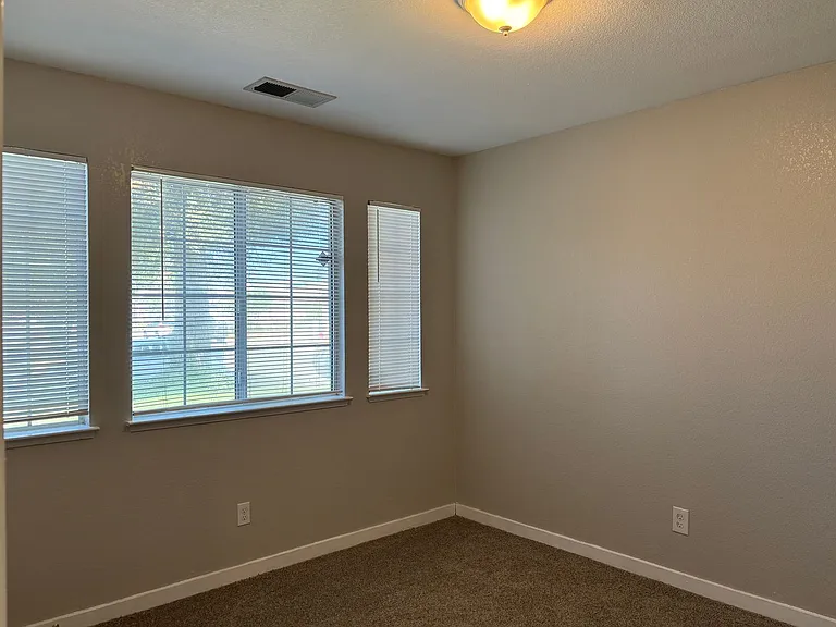 4436 N Wheeler Ave — Photo 11
