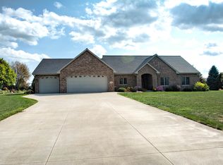 W7685 N Spring Dr, Greenville, WI 54942