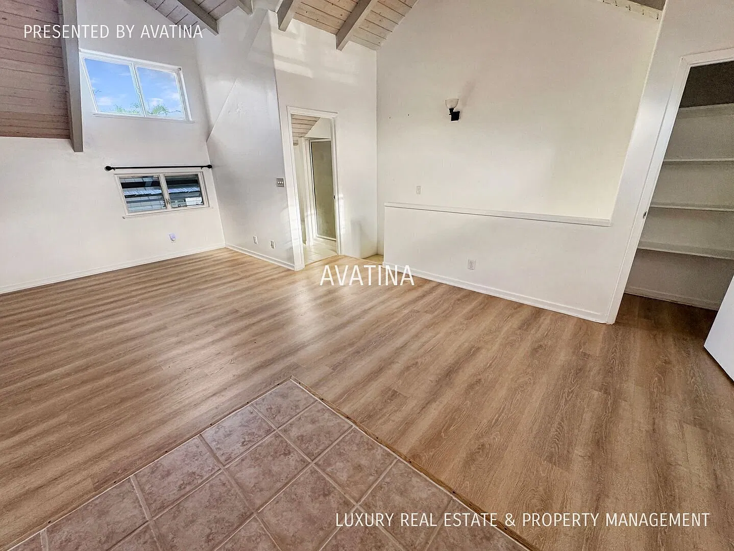 Video! Amazing 2 bdrm + 2 car garage just 3 houses from Kailua Beach! — Photo 4