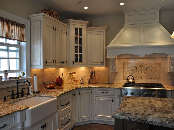 5th image of 24 Oak Ln