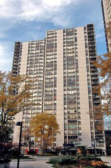 1st image of 1460 N Sandburg Ter APT 612