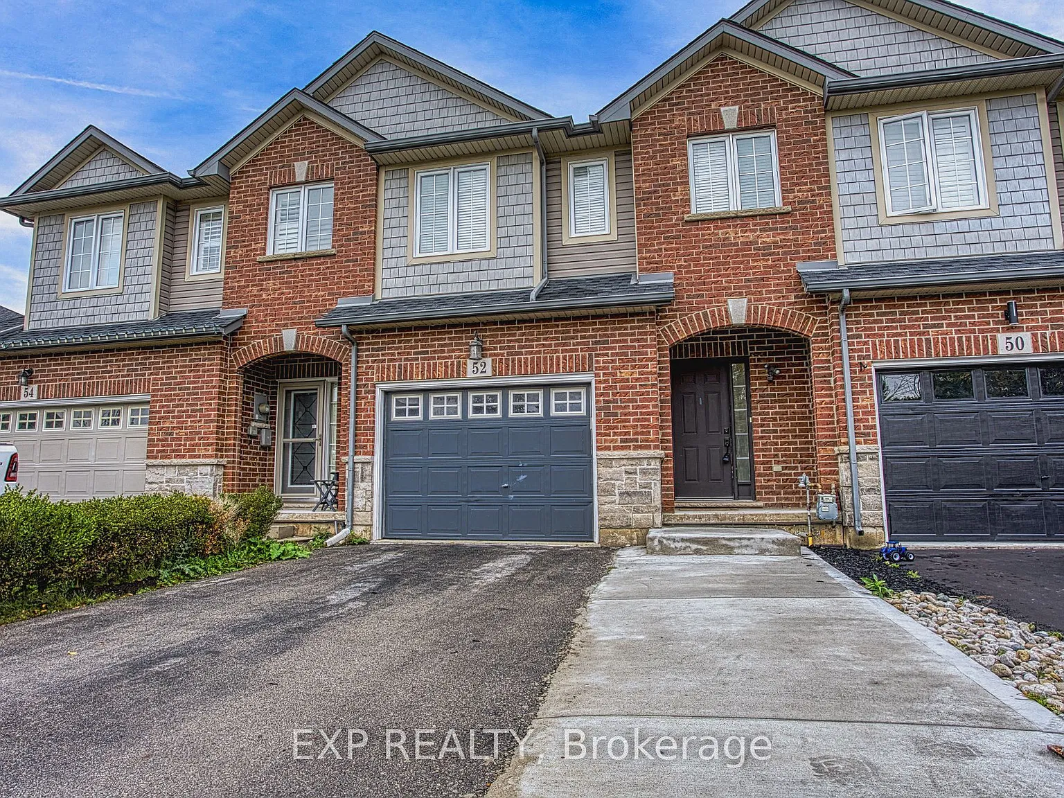 3 bed, $2,750 — Photo 2