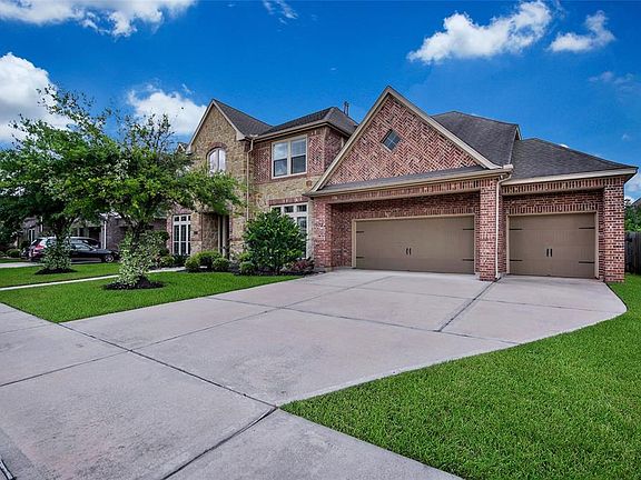 3rd image of 13119 Orchard Mill Dr