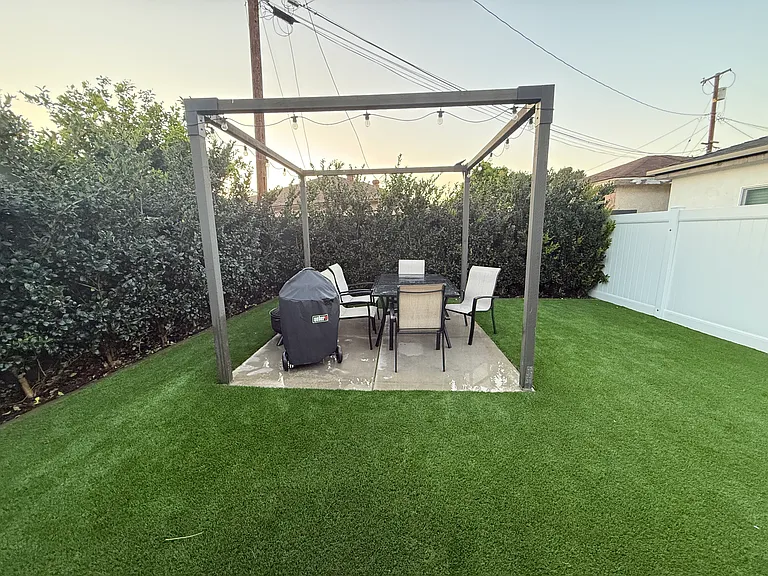 Ringwood Ave — Photo 14