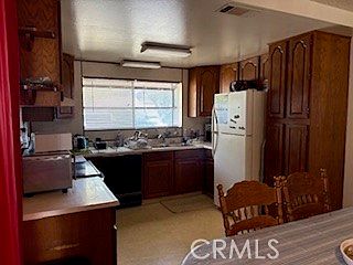 5th image of 3912 Del Rey Dr