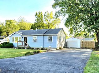 2414 Emlong St, Joliet, IL 60435