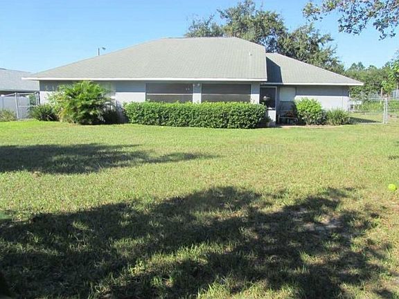 2nd image of 903 Forest Hill Dr