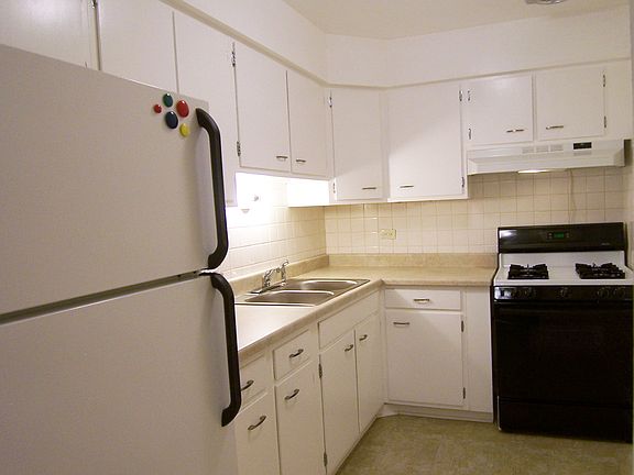 4th image of 8455 W Leland Ave Unit 308
