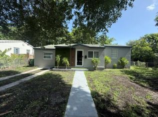 1121 NW 56th St, Miami, FL 33127