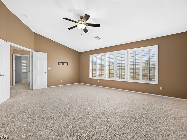 2750 Pine Flat Ct — Photo 37