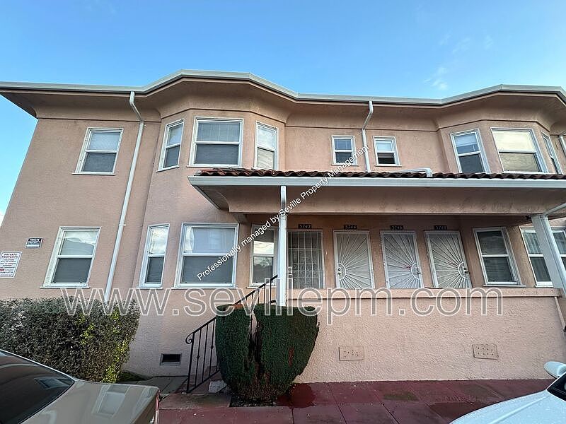 1st image of 5742 Kingsley Cir #5742