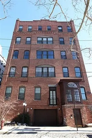 1015 Grand St #4F Photo 1 1015 Grand St #4F Photo 1