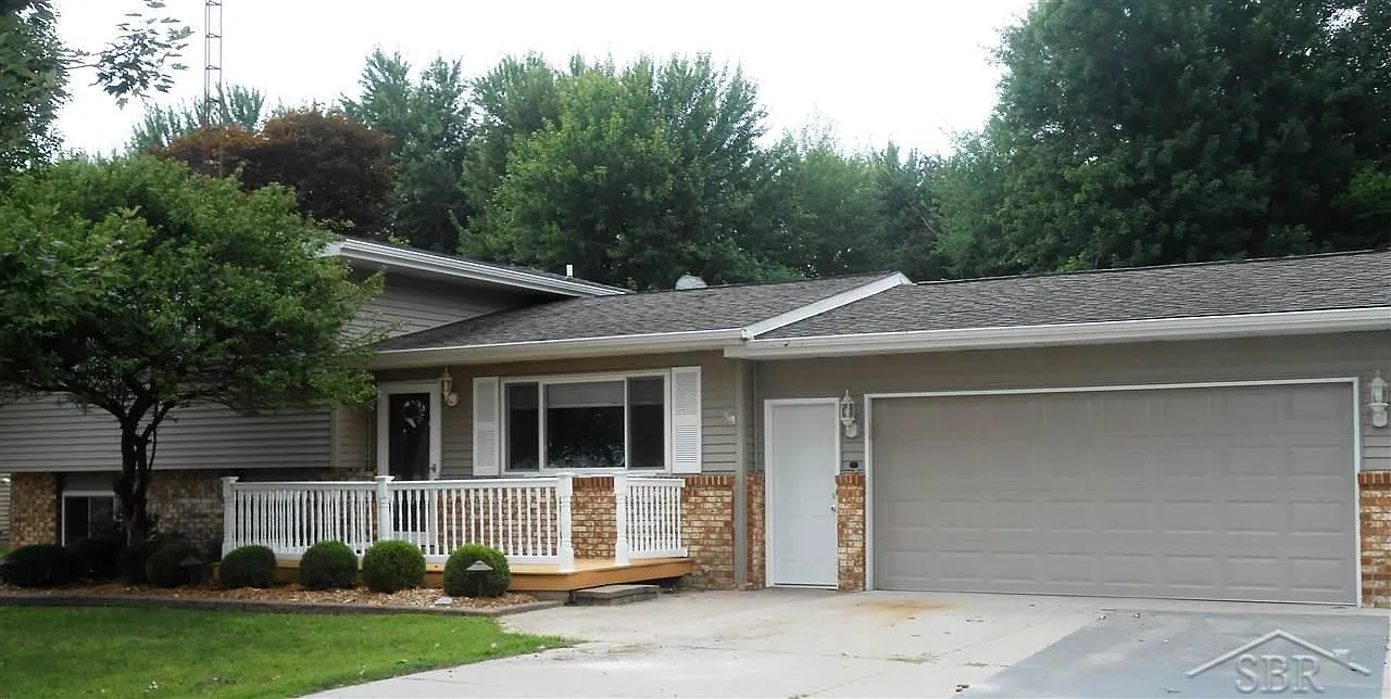 10884 Dixie Hwy photo 1