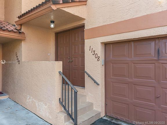5th image of 11308 SW 11th St #11308
