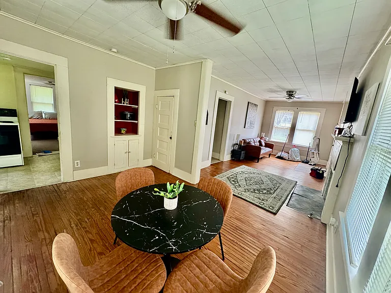 251 Byrd Ave — Photo 5