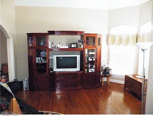 5th image of 5104 Turnberry Ct