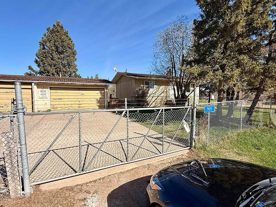 1st image of Rural Lamont #540073